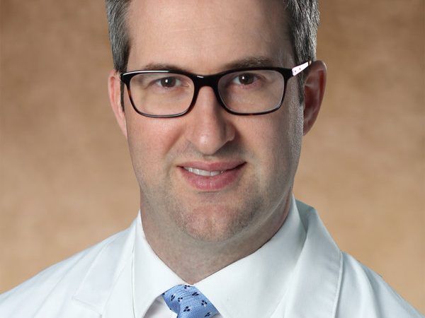 Dr Miguel Medina III   Headshot