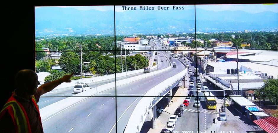 Traffic signals in the KMR now operate independently without remote control. The project will include the upgrade of the National Works Agency's Central Traffic Control Centre and automation of traffic signals in the KMR.